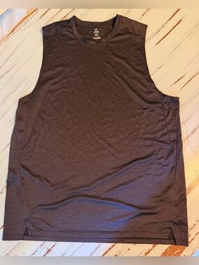 Under Armour Dark Grey Sleeveless Shirt Tank Loose Fit Men's Size Large